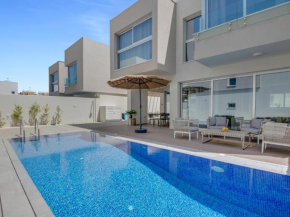 Sanders Mythical Blue Villas